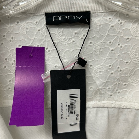 White Utility Button-Front Jacket with Patch Pockets - Picture 2 of 11